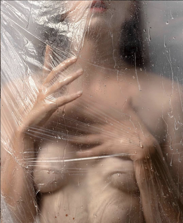 Лінії, вигини жіночого тіла — найкращий витвір мистецтва. © KAMINSKYI